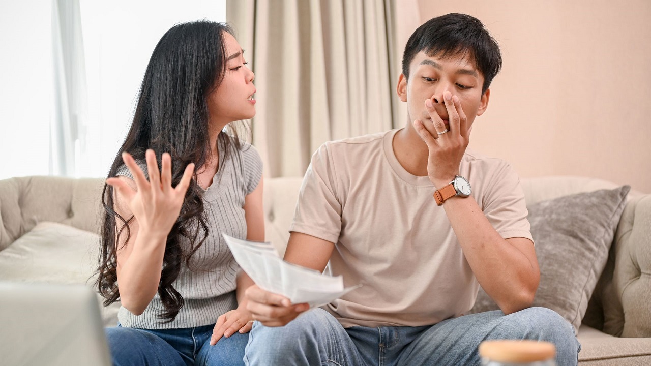 Mơ thấy vợ chồng: Giải mã ý nghĩa và điềm báo trong từng trường hợp